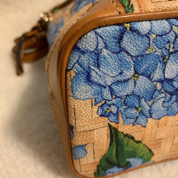 Dooney & Bourke Hydrangea Basketweave Shoulder Bag - Picture 14 of 14
